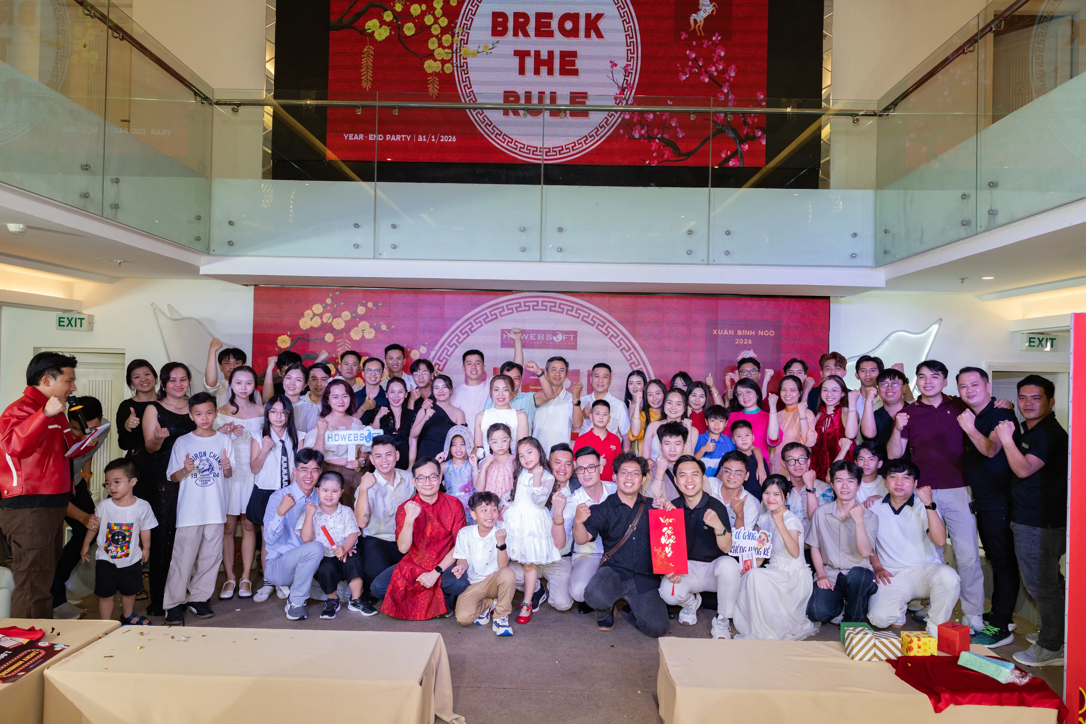 HDWEBSOFT year-end party 2025